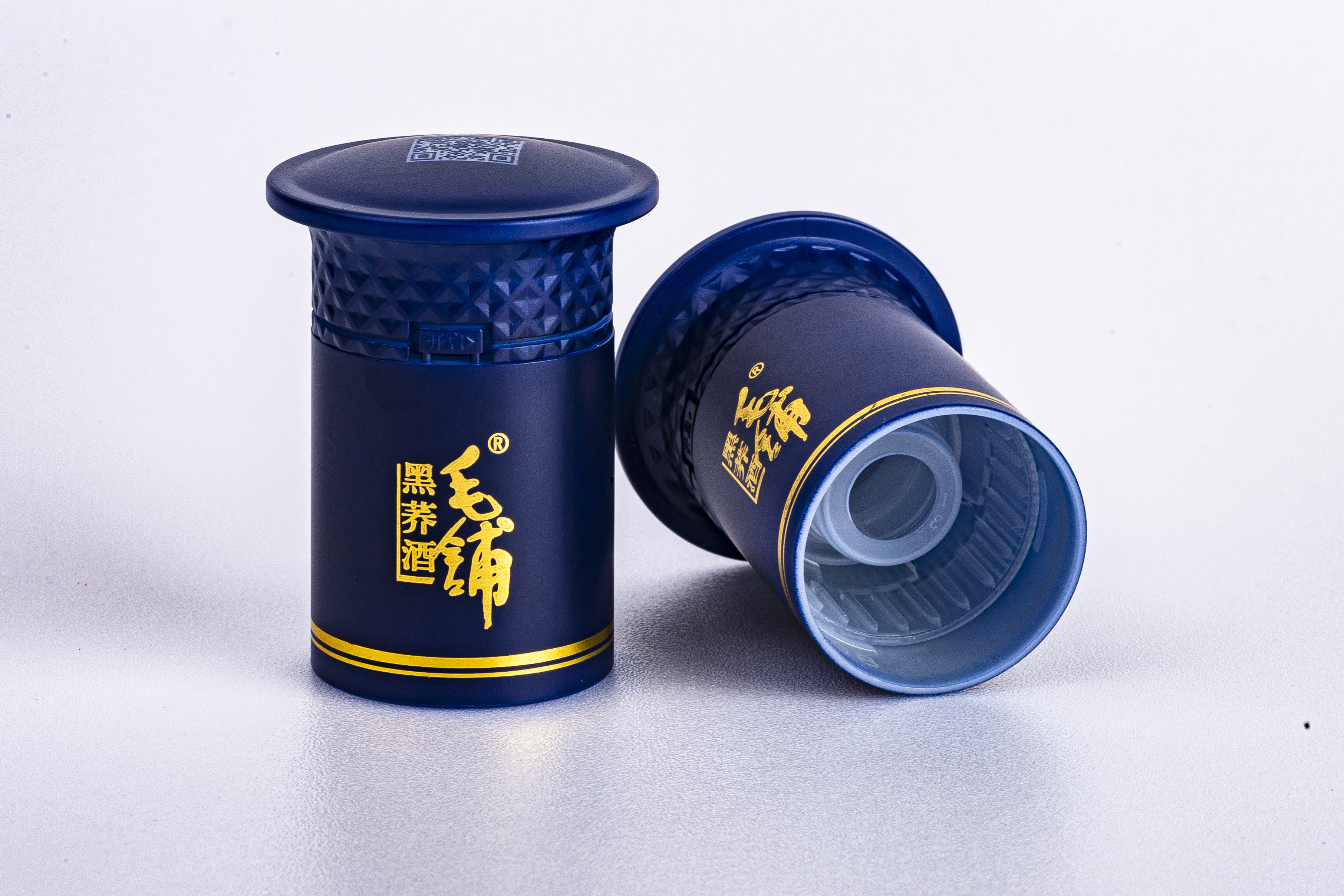 Plastic Wine Bottle Caps